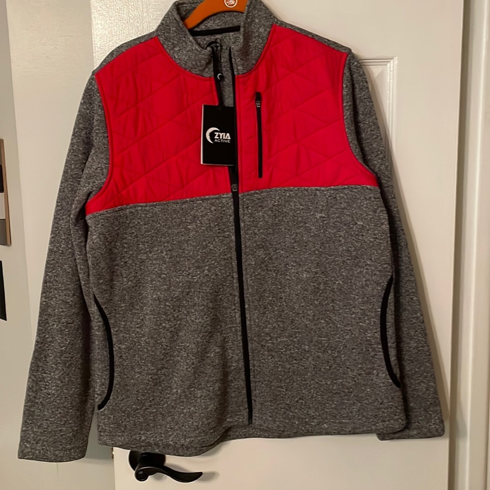 NWT Zyia Active red quilted cabin jacket size XL